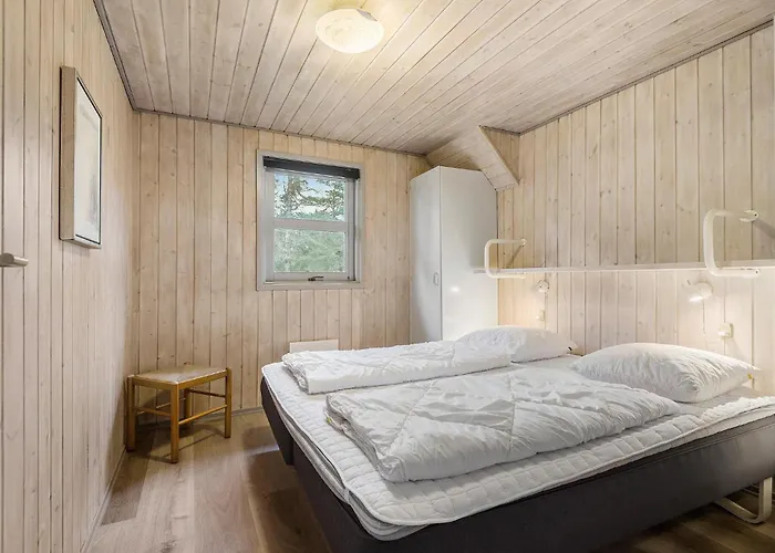 Stunning In With Sauna Сasa de vacaciones *